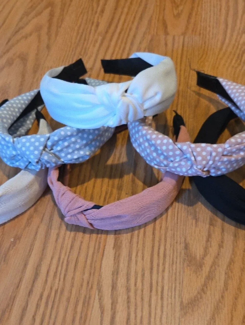 Set of Women’s Knotted Headbands in White, Pink, Light Blue, Black & Floral